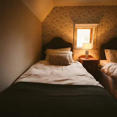 Vakantiehuis Longford Yellow Star Self-catering