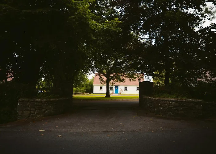 Longford Yellow Star Self-catering Holiday home