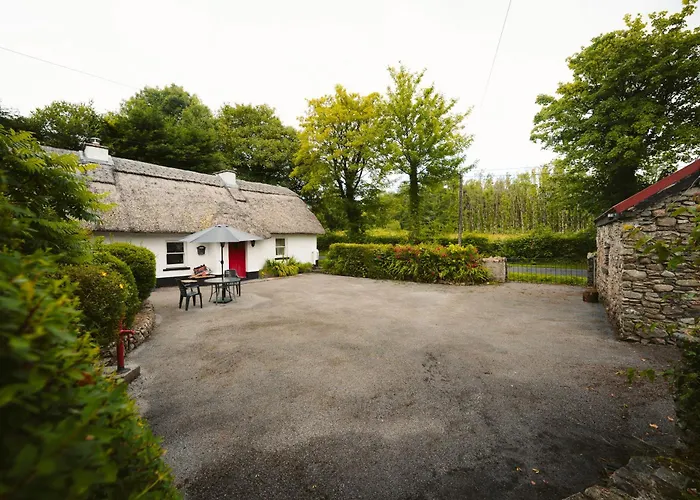 Longford Yellow Star Self-catering *