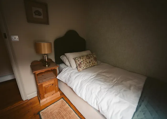 Longford Yellow Star Self-catering Holiday home