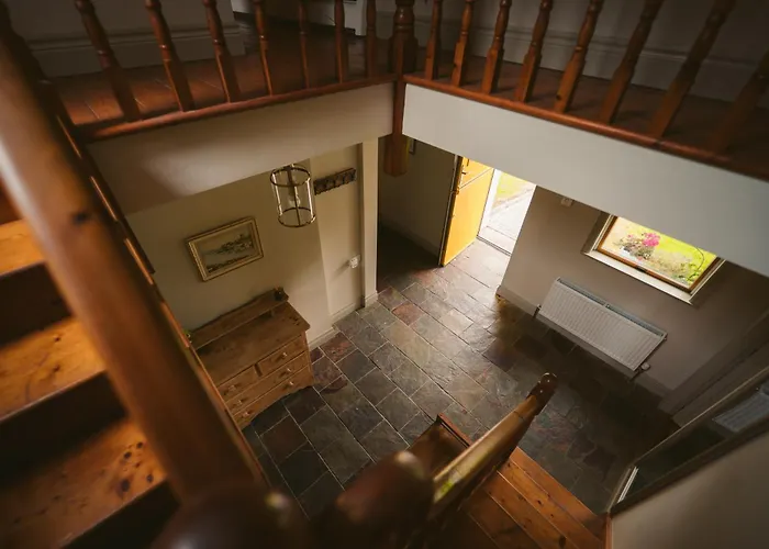 Longford Yellow Star Self-catering Holiday home *